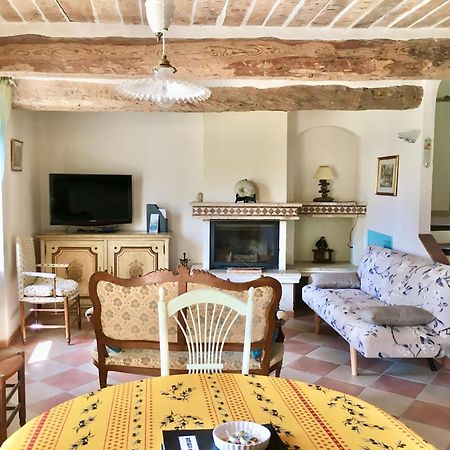 Maison Lou Colombier Comps-sur-Artuby المظهر الخارجي الصورة